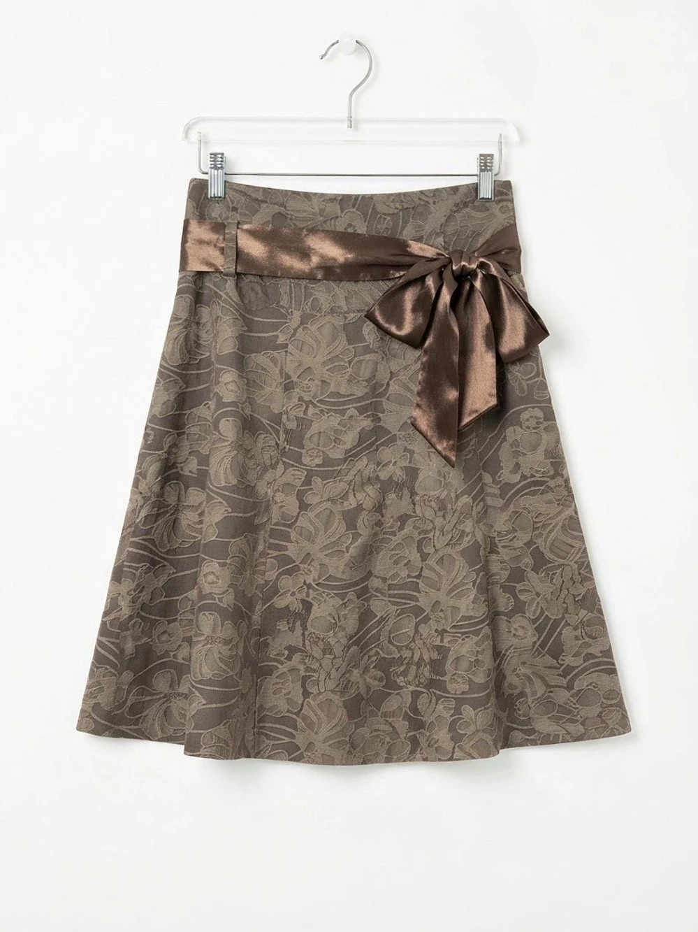 Tailored Luxury Embossed Floral Skirt Brown XS Satin Bow